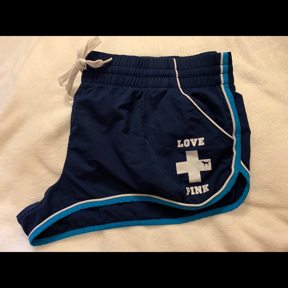 Beach shorts with pockets - PINK LIFEGUARD.